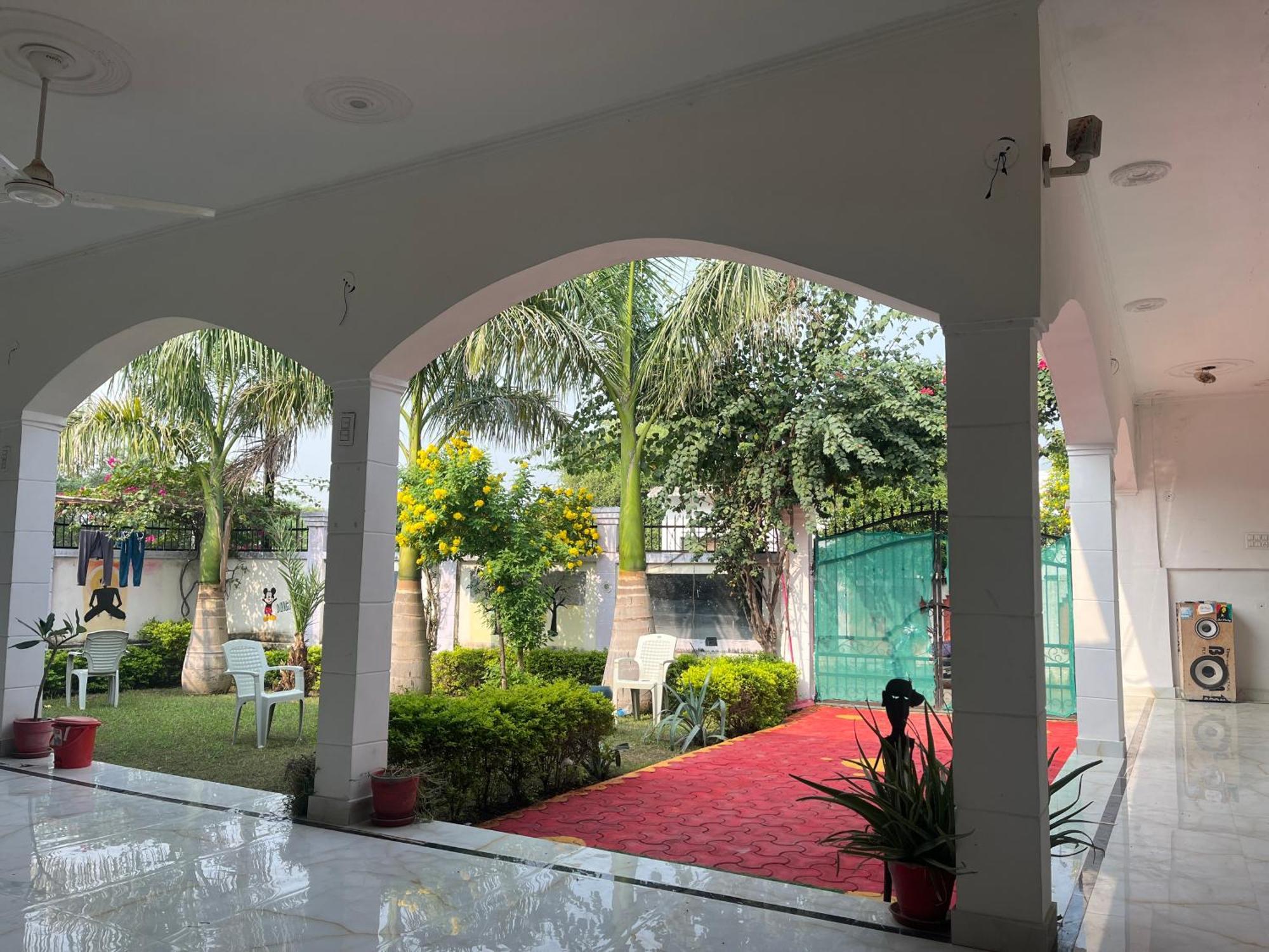 Sunrise Bed & Breakfast Κχατζουράχο Εξωτερικό φωτογραφία