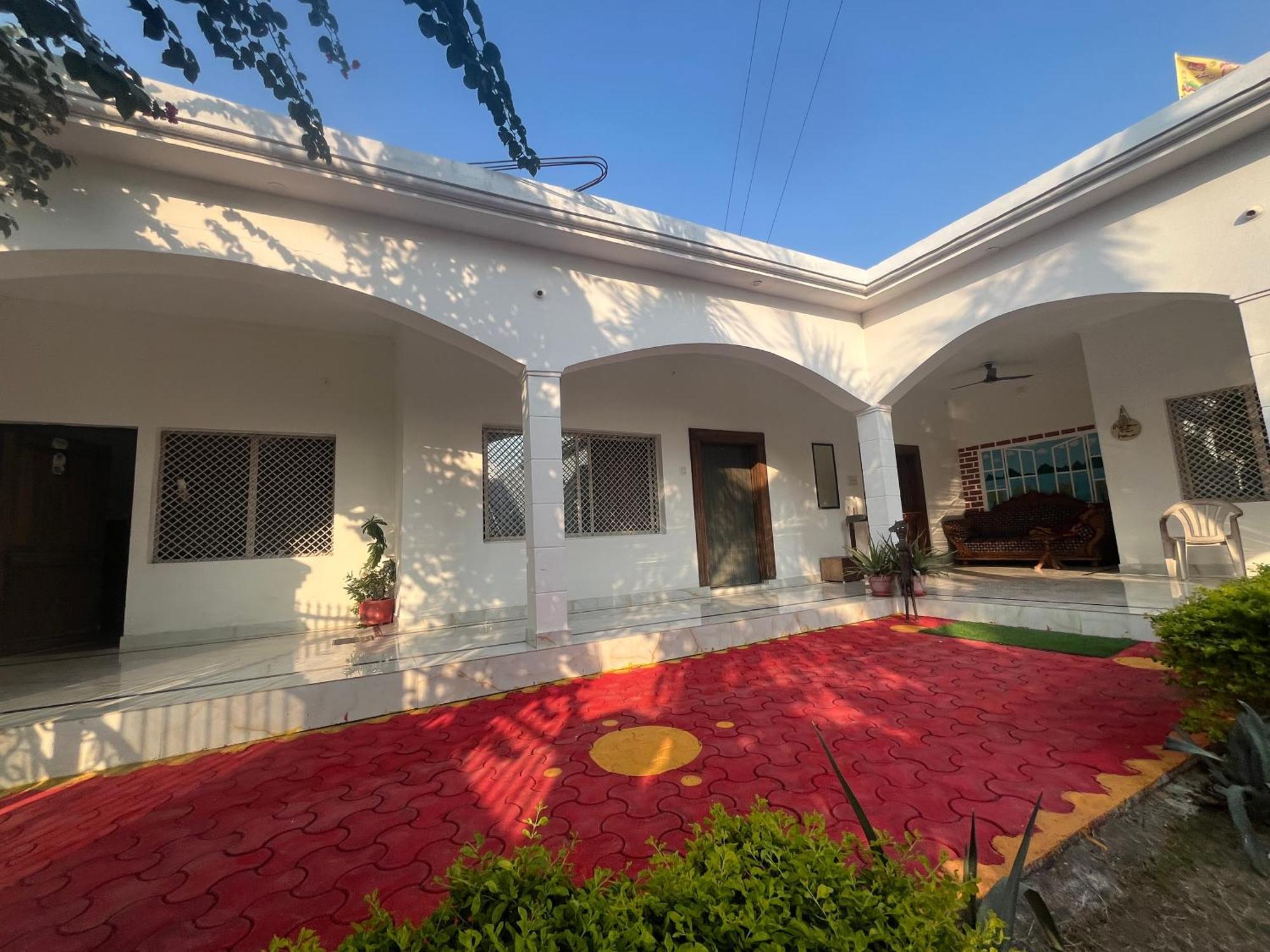 Sunrise Bed & Breakfast Κχατζουράχο Εξωτερικό φωτογραφία