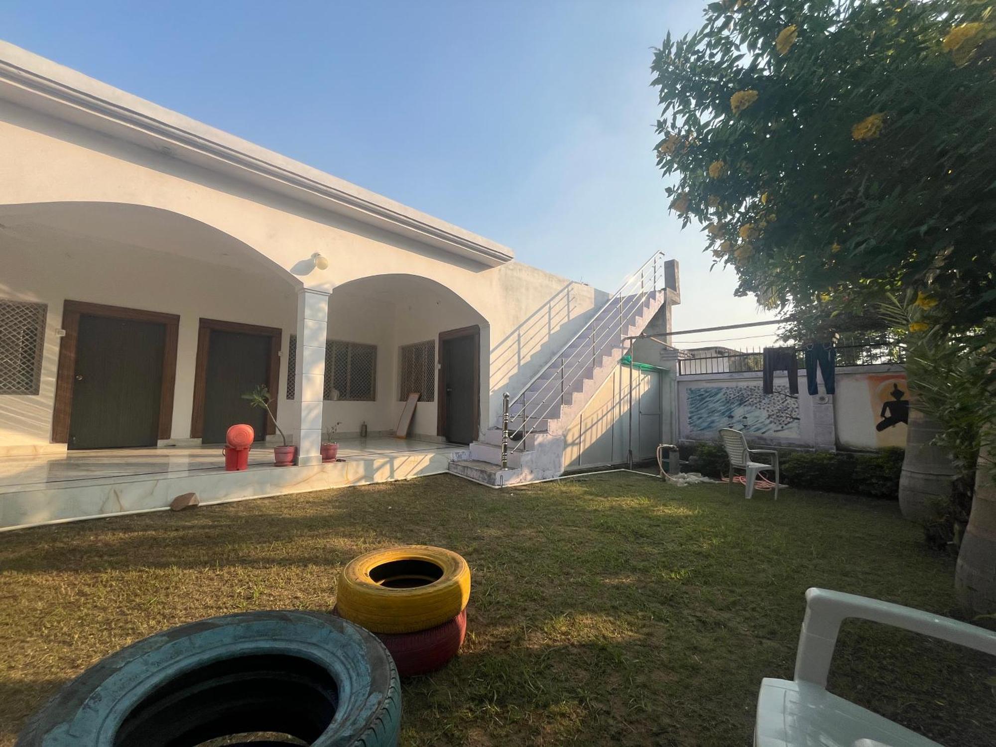 Sunrise Bed & Breakfast Κχατζουράχο Εξωτερικό φωτογραφία
