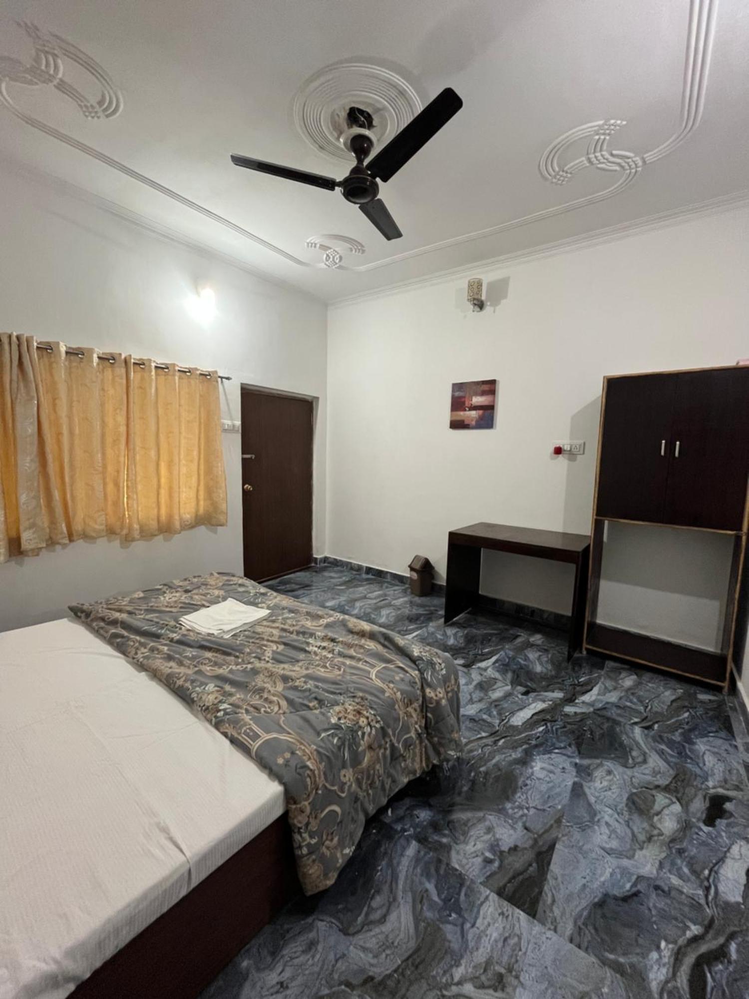 Sunrise Bed & Breakfast Κχατζουράχο Εξωτερικό φωτογραφία